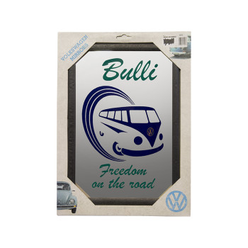 Spiegelbild VW Bulli Freedom on the road