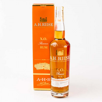 A.H.Riise XO Rum 0,7l 40% - 1